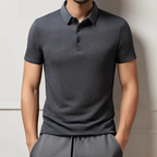 Camisa-Polo-em-Nylon-Calviori-Cinza-Modelo